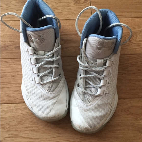 Under Armour Steph Curry Basketball shoes - Picture 2 of 7